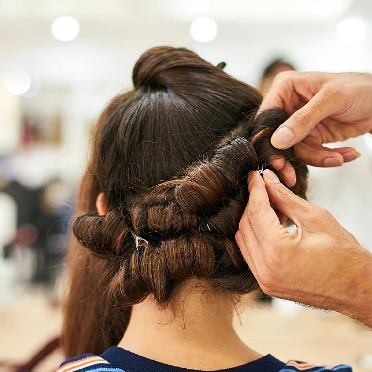 Eco gel : le choix idéal pour les cheveux texturés et bouclés